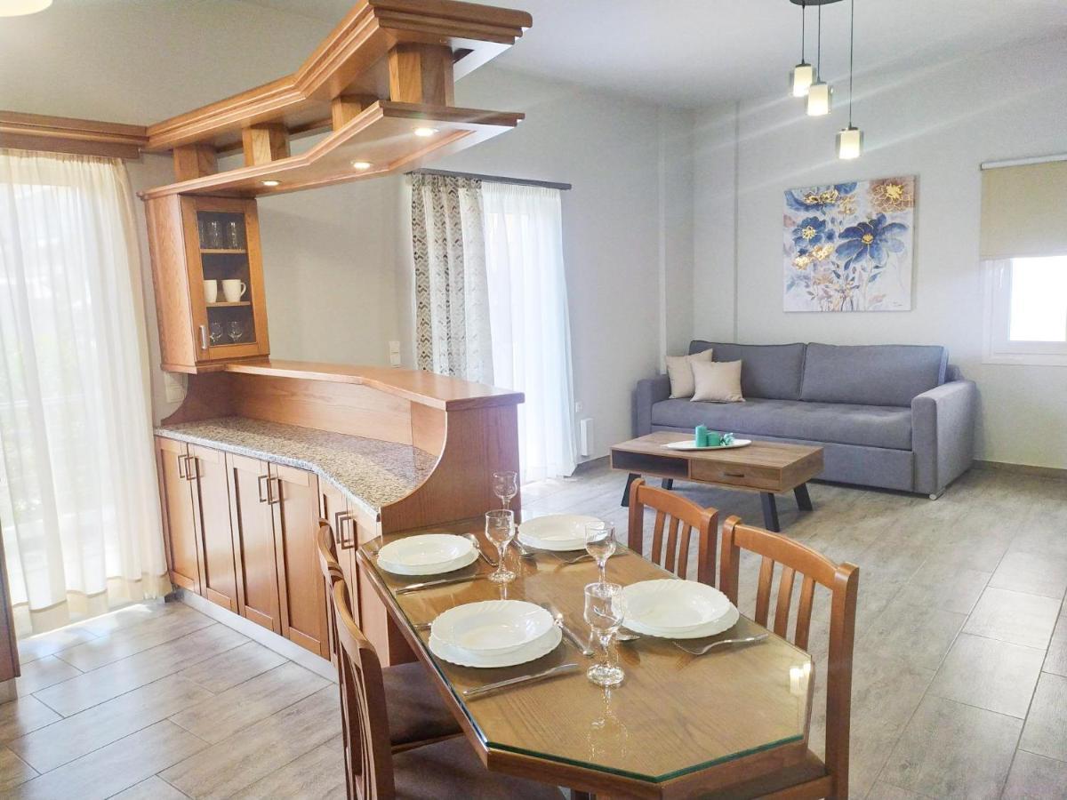 Sea Side View Home Steps From The Beach & City خانيا المظهر الخارجي الصورة