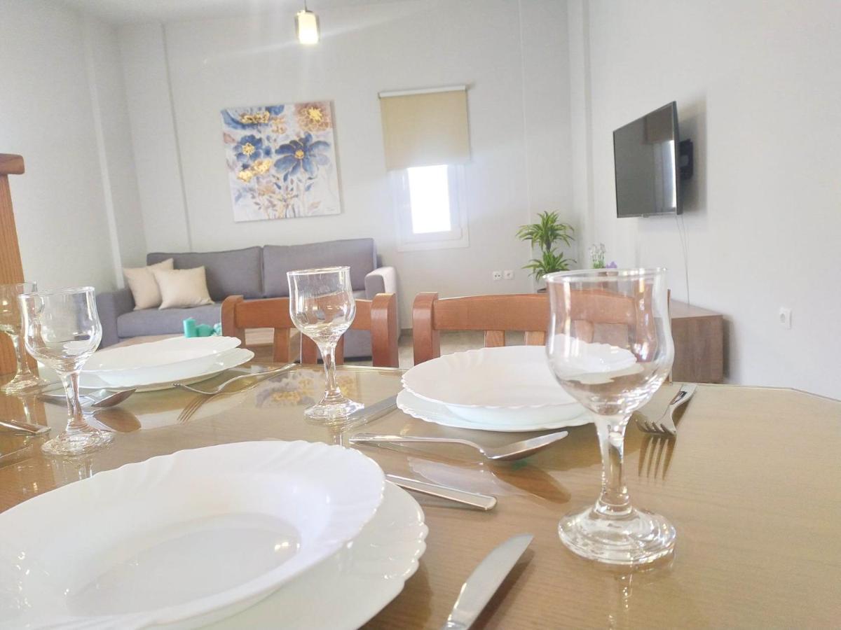 Sea Side View Home Steps From The Beach & City خانيا المظهر الخارجي الصورة